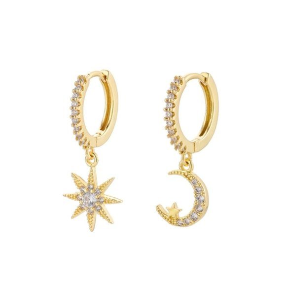 *NEW Gold Diamond Moon Star Huggie Hoop Earrings - Picture 8 of 8
